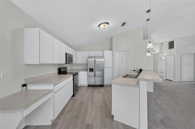 1514 ORACLE DRIVE, Sun City Center, FL 33573