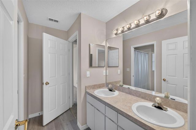 1514 ORACLE DRIVE, Sun City Center, FL 33573