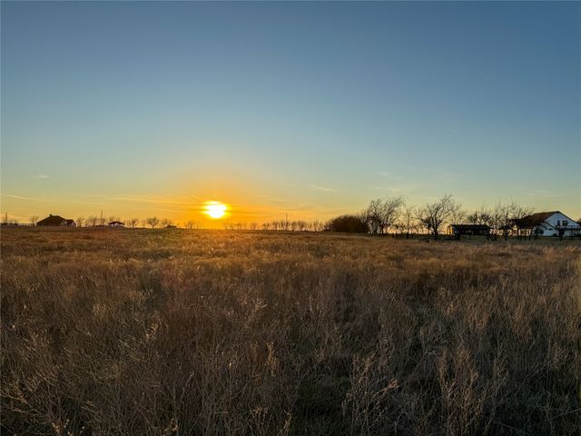 10041 County Road 1004, Godley, TX 76044