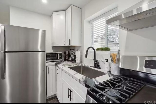 2032 Kearney Ave, San Diego, CA 92113
