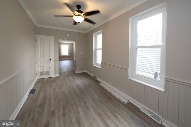 1643 COTTON ST, Reading, PA 19606