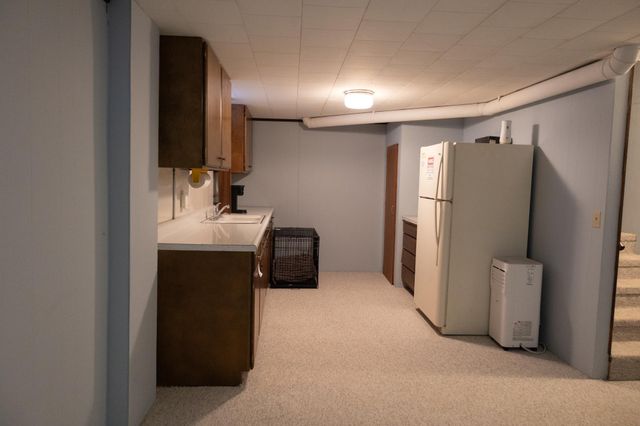 208 E 2nd Street, Adrian, MN 56110