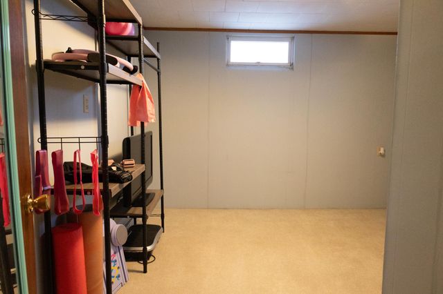 208 E 2nd Street, Adrian, MN 56110