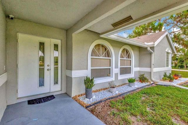 12969 54 Street N, Royal Palm Beach, FL 33411