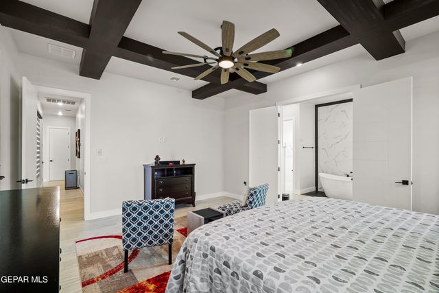 5805 Hidden Village Court, El Paso, TX 79932