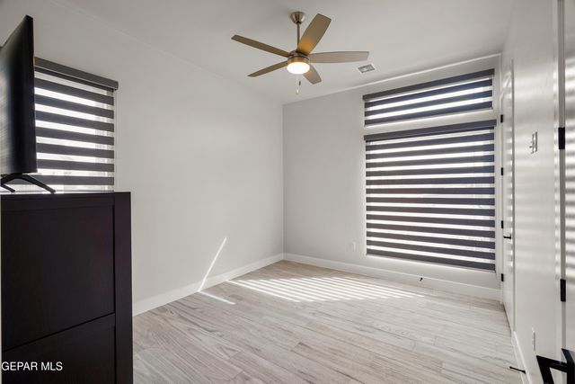 5805 Hidden Village Court, El Paso, TX 79932