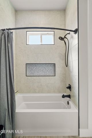5805 Hidden Village Court, El Paso, TX 79932