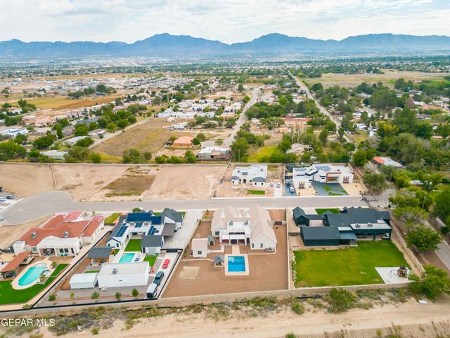 5805 Hidden Village Court, El Paso, TX 79932