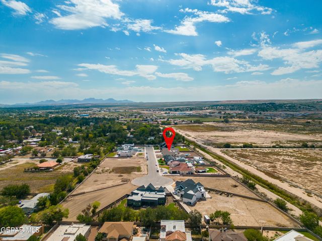 5805 Hidden Village Court, El Paso, TX 79932