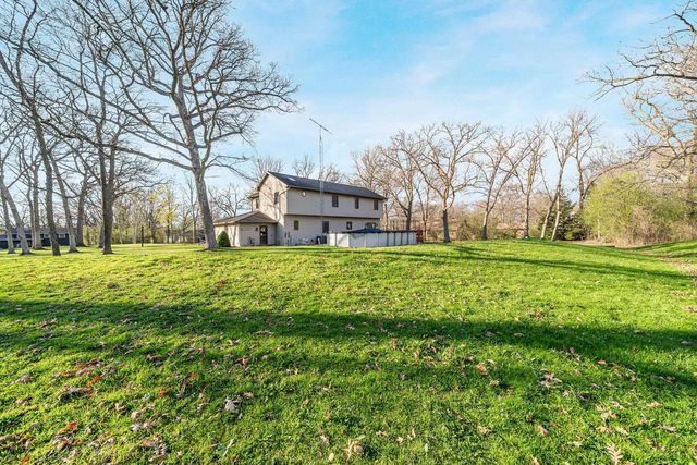 1840 CROWN DRIVE, Oshkosh, WI 54904