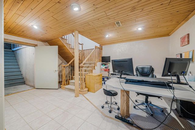 1840 CROWN DRIVE, Oshkosh, WI 54904