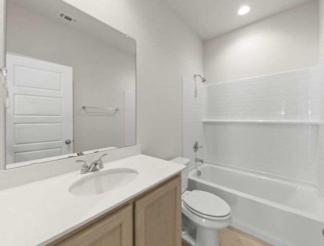 1641 Meadow Crest Drive, Aubrey, TX 76227