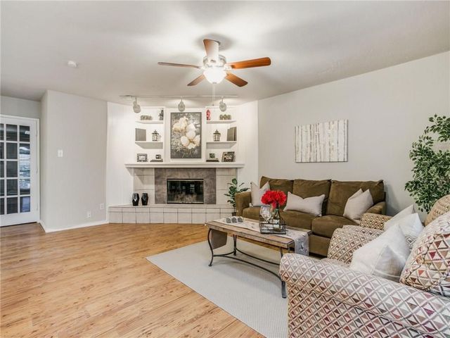 136 W Way Drive, Allen, TX 75002