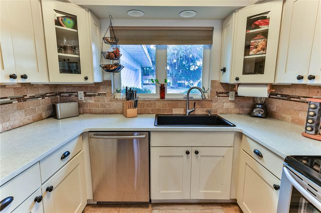 8801 E CRESCO LANE, Inverness, FL 34450