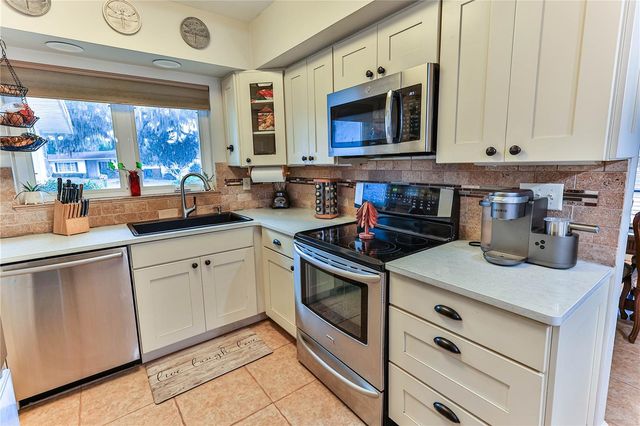 8801 E CRESCO LANE, Inverness, FL 34450