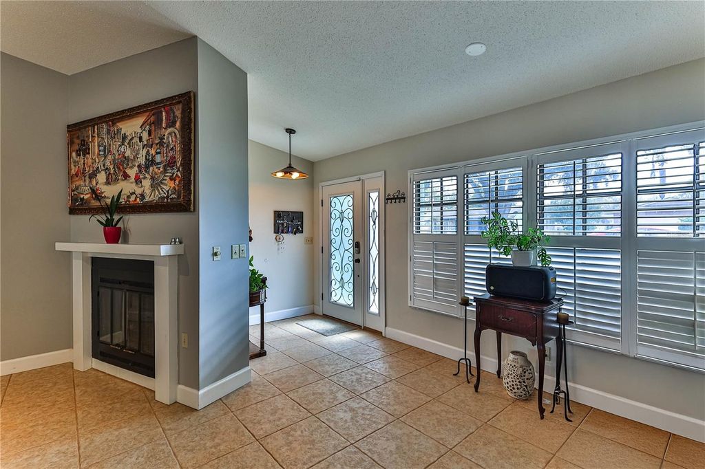 Image 4 of property listing at 8801 E CRESCO LANE, Inverness, FL 34450