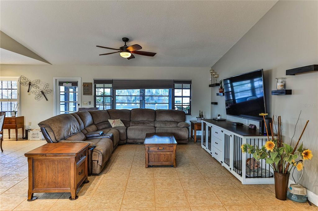 Image 6 of property listing at 8801 E CRESCO LANE, Inverness, FL 34450