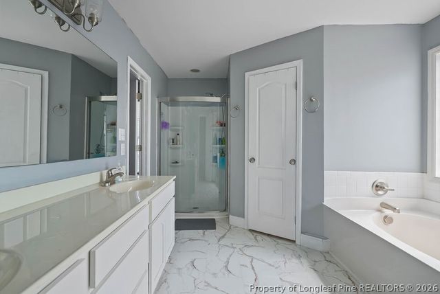 4225 Redmill Lane, Hope Mills, NC 28348