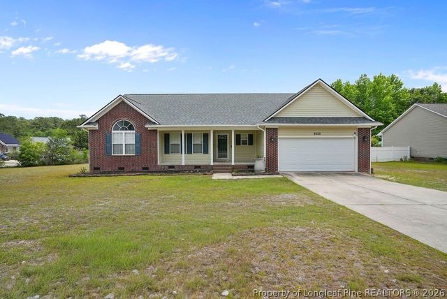 4225 Redmill Lane, Hope Mills, NC 28348