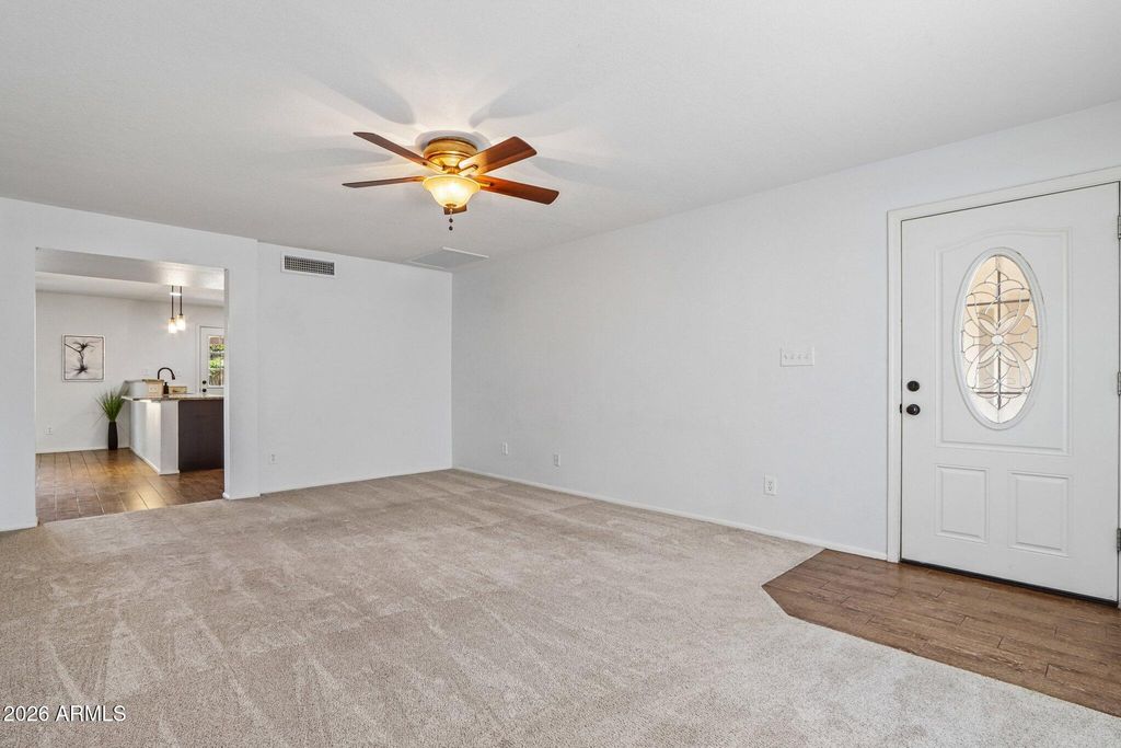 5502 S HAZELTON Lane, Tempe, AZ 85283 — photo 5