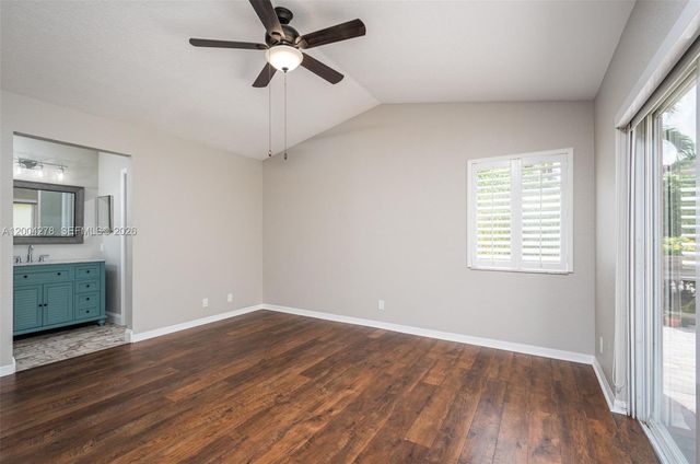 1524 Canary Island Dr, Weston, FL 33327