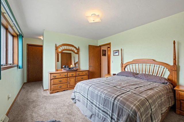 3434 WILLOW ROAD, Green Bay, WI 54311