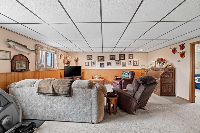 3434 WILLOW ROAD, Green Bay, WI 54311