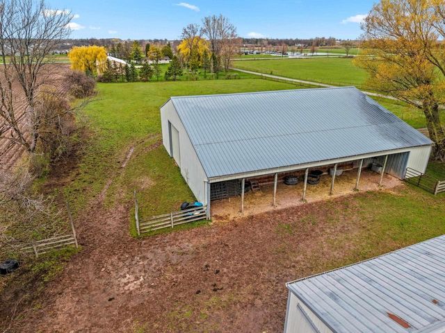 3434 WILLOW ROAD, Green Bay, WI 54311