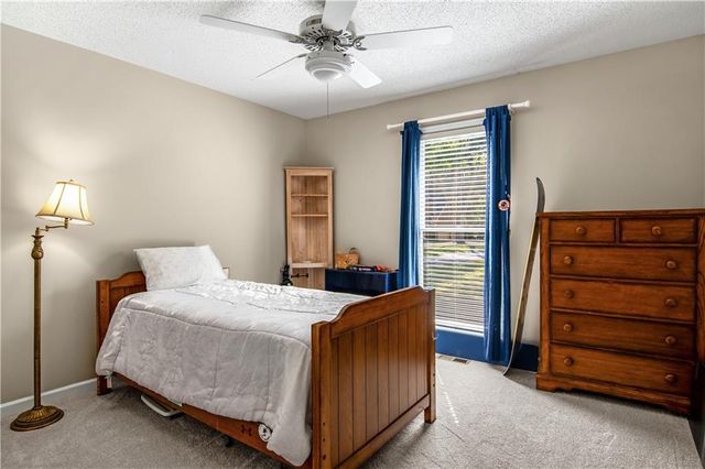 560 Saddle Crest Drive, Roswell, GA 30075