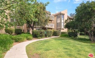 255 Sequoia Court 23, Thousand Oaks, CA 91360