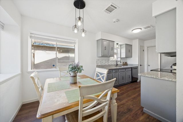 11207 Rousseau Drive, Houston, TX 77065