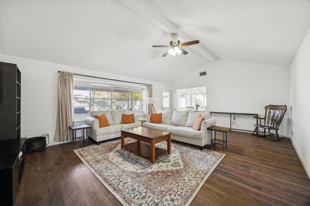 11207 Rousseau Drive, Houston, TX 77065