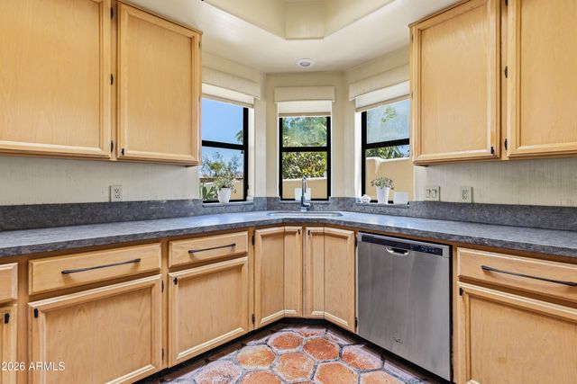 2012 E NORTHVIEW Avenue, Phoenix, AZ 85020