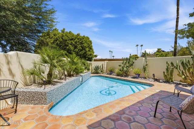 2012 E NORTHVIEW Avenue, Phoenix, AZ 85020