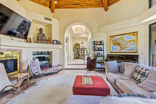 2012 E NORTHVIEW Avenue, Phoenix, AZ 85020