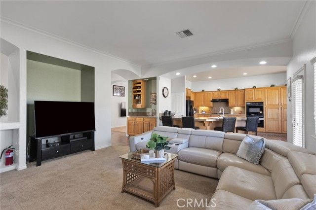 19274 Kanbridge Street, Apple Valley, CA 92308