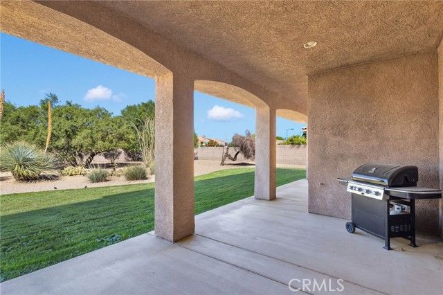 19274 Kanbridge Street, Apple Valley, CA 92308