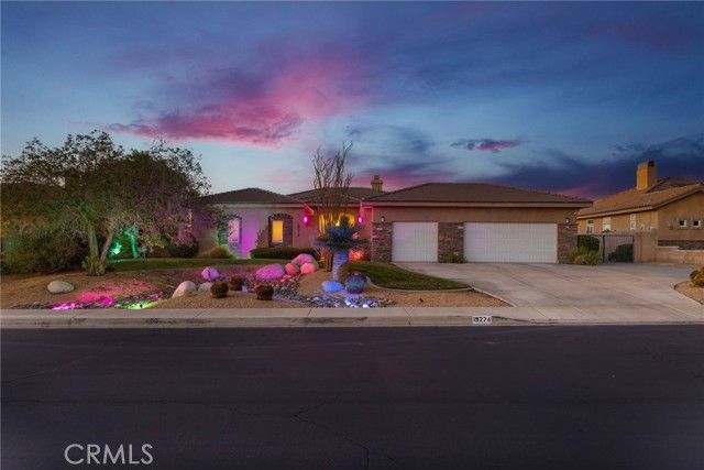 19274 Kanbridge Street, Apple Valley, CA 92308