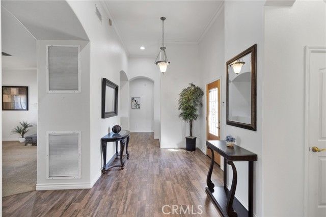 19274 Kanbridge Street, Apple Valley, CA 92308