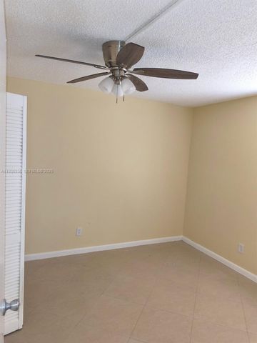 7941 Southgate Blvd A3, North Lauderdale, FL 33068