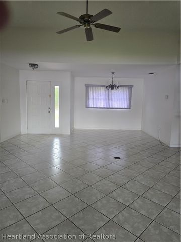 6228 Aquavista Drive, Sebring, FL 33876