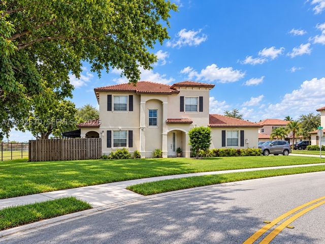 15260 SW 91st Ln, Miami, FL 33196