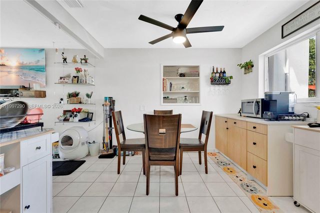 1335 NW 129th St, North Miami, FL 33167