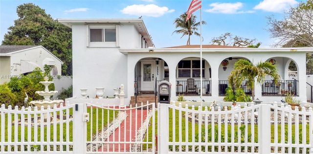 1335 NW 129th St, North Miami, FL 33167