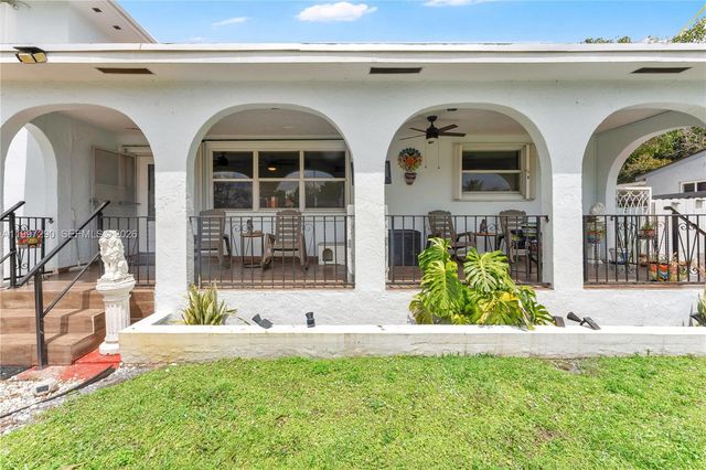 1335 NW 129th St, North Miami, FL 33167