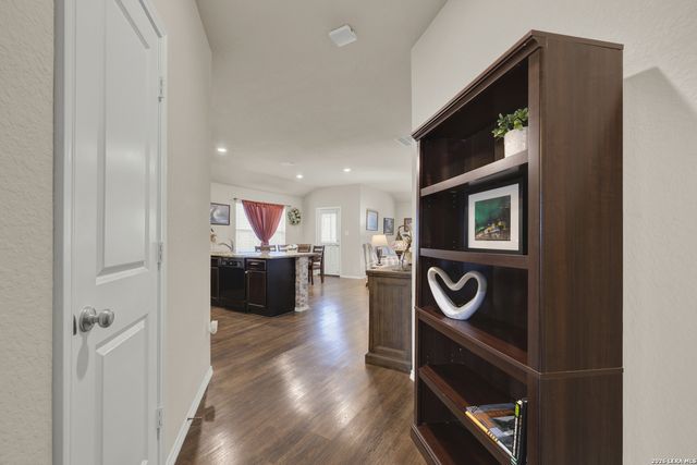 1970 Rising Sun, New Braunfels, TX 78130