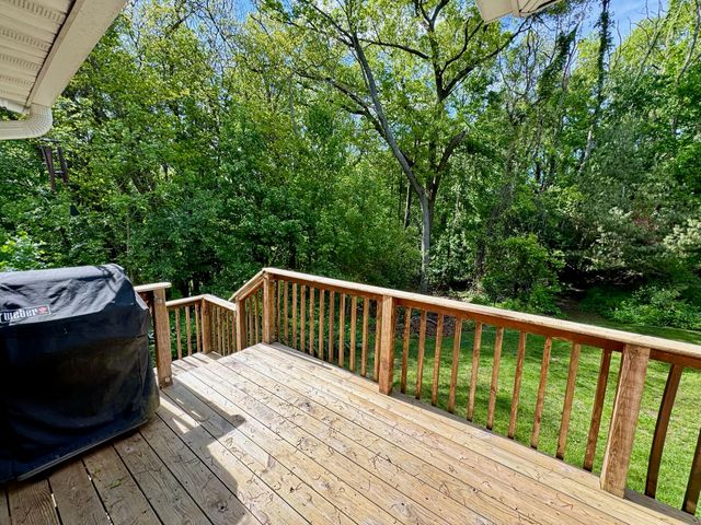 7052 Baton Rouge, Kalamazoo, MI 49009