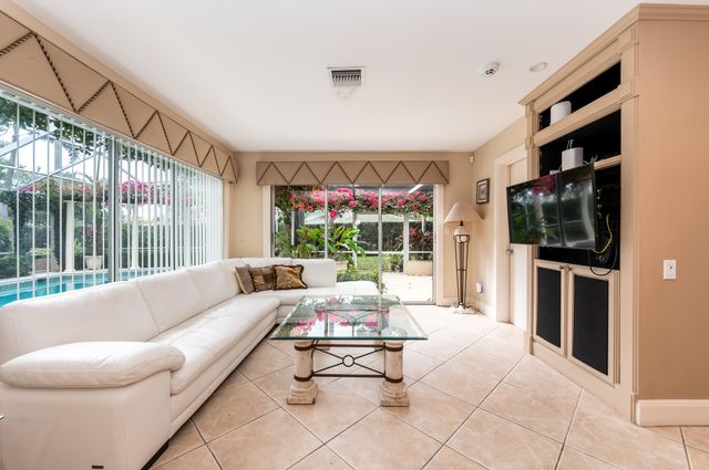 280 Tradewind Drive, Palm Beach, FL 33480