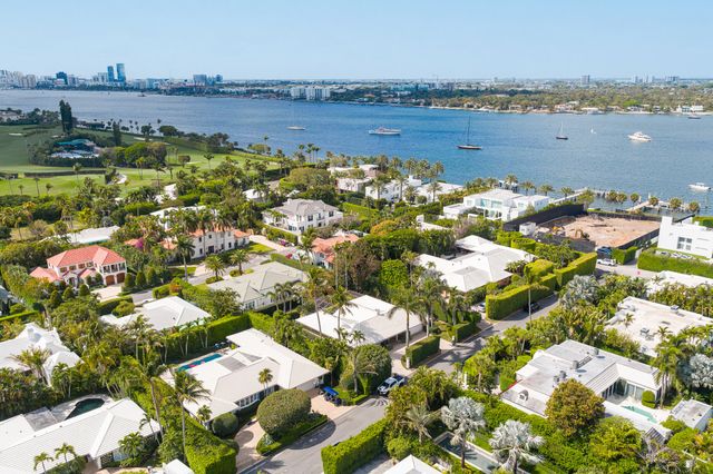 280 Tradewind Drive, Palm Beach, FL 33480