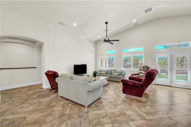 8215 Southern Comfort Avenue, Las Vegas, NV 89131